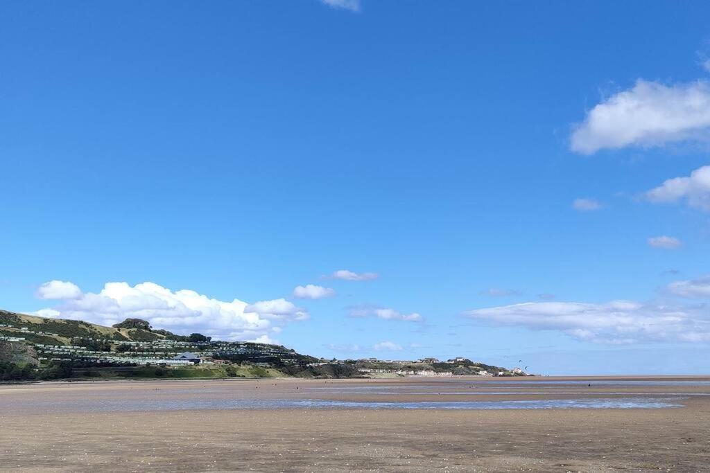 Kinghorn - Private Room, Own Entrance, Ensuite, Sunroom & Views Exterior foto